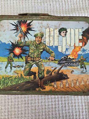1967 GI Joe Metal Lunchbox, No Thermos. Tank, Scuba, Parachute, Ammo, Guns